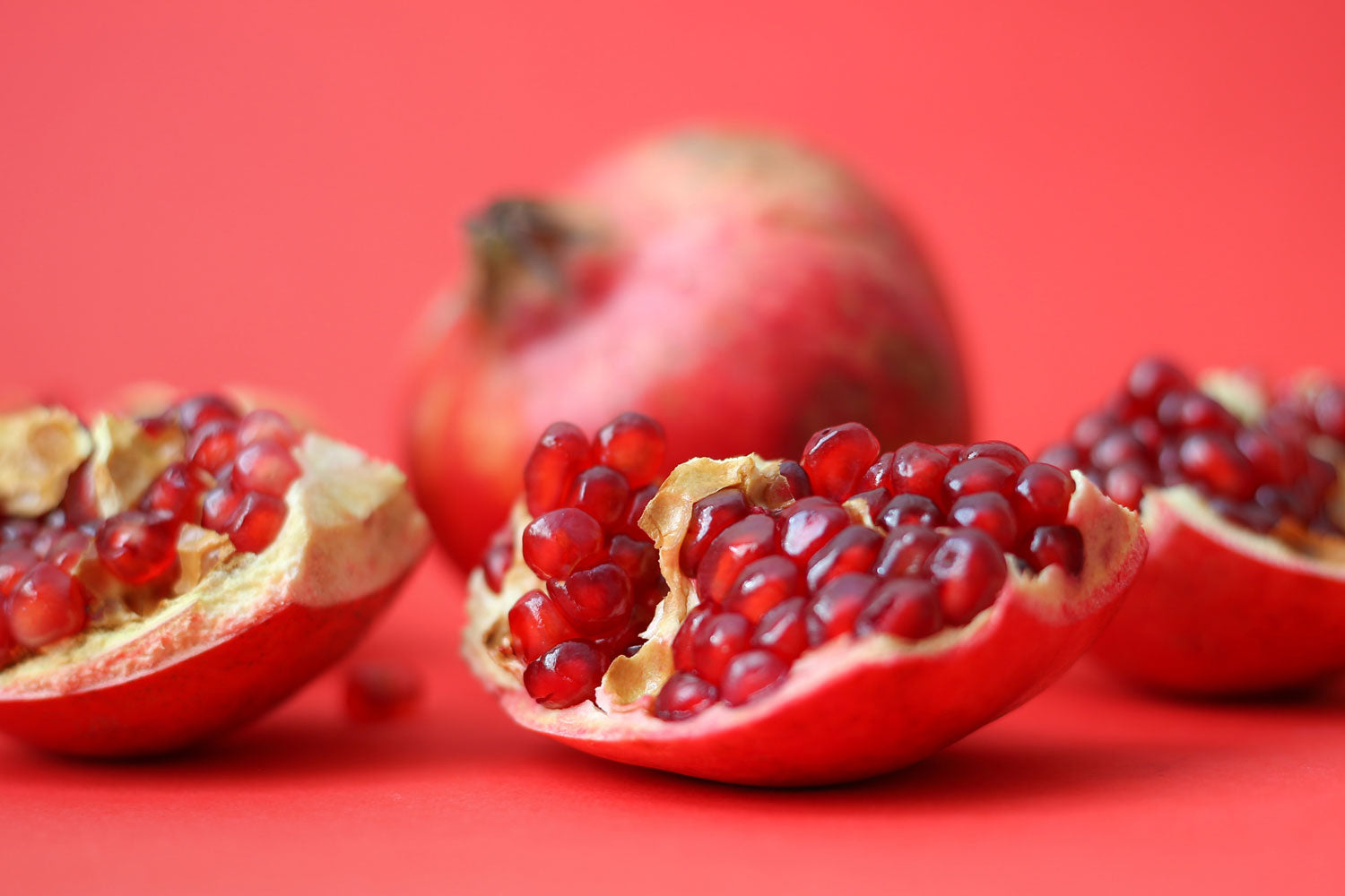 Unlock Radiance: 5 benefits of pomegranate skincare powers